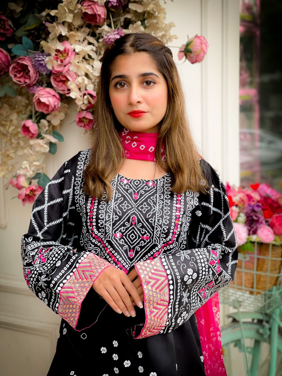 Chunri Noir Silk 3PC | Mirror Work & Block Print in Kattan Silk